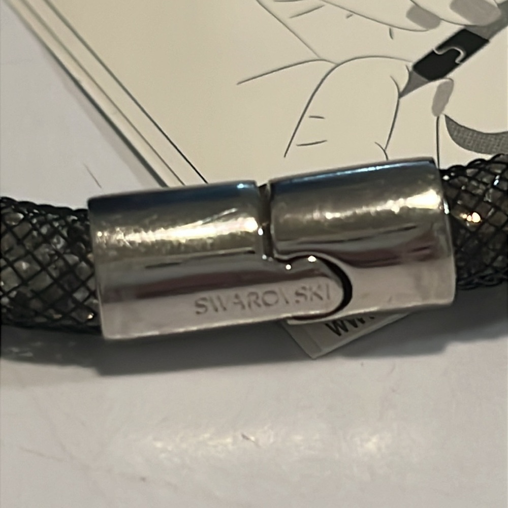 Preowned Swarovski Stardust Black crystal Bracelet - w original boxes - Picture 3 of 4